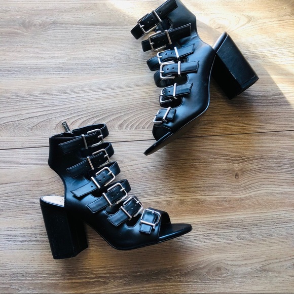 Jessica Simpson Shoes - Jessica Simpson black leather buckle chunky heel 8